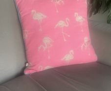 RI Flamingo Cushion