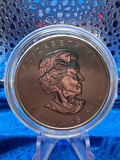 1oz Fine 9999 Silver Bullion Wolf 2011.