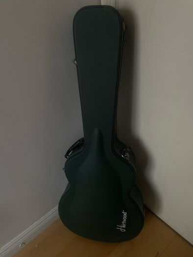 Hartwood Revival Vibrato Semi Acoustic Guitar, Cherry Red
