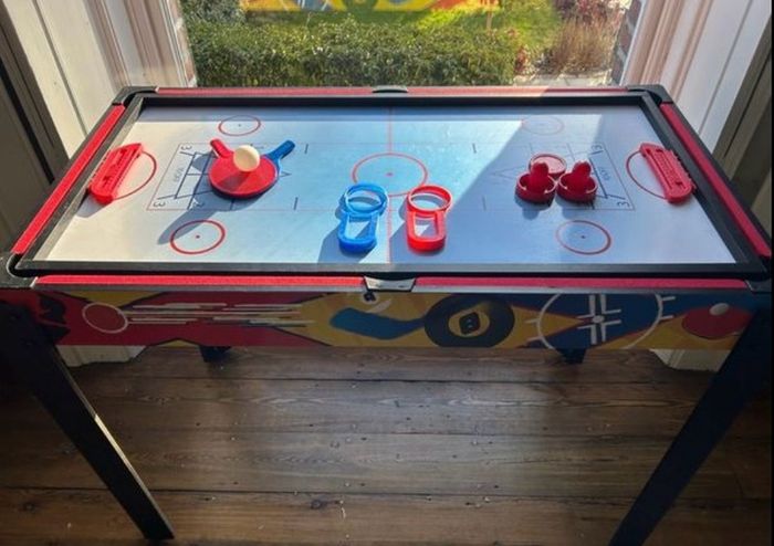football pool air hockey table