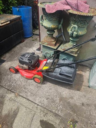 lawnmower