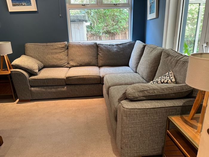 L Shaped Sofa (Grey)
