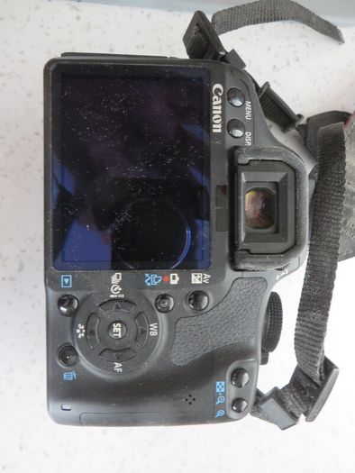 Canon D500 Camera Kit