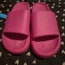 womens shoes size 5 Image 4