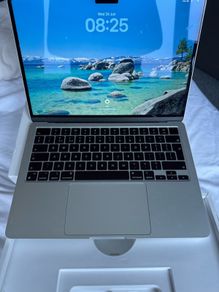 MacBook Air 97% Battery Health Boxed M2 Chip 256GB