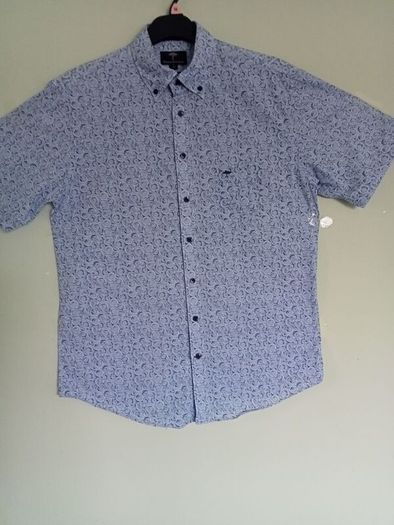 PRICE DROP, "FYNCH HATTON",Super soft Print, Size Large men's short sleeve shirt,