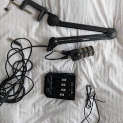 RODE + Go XLR + Microphone arm
