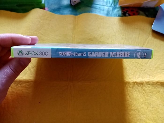 Plants vs Zombies Garden Warfare Xbox 360 games Original