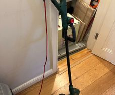 BOSCH grass trimmer