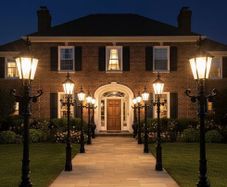Set of 12 cast iron avenue lamps