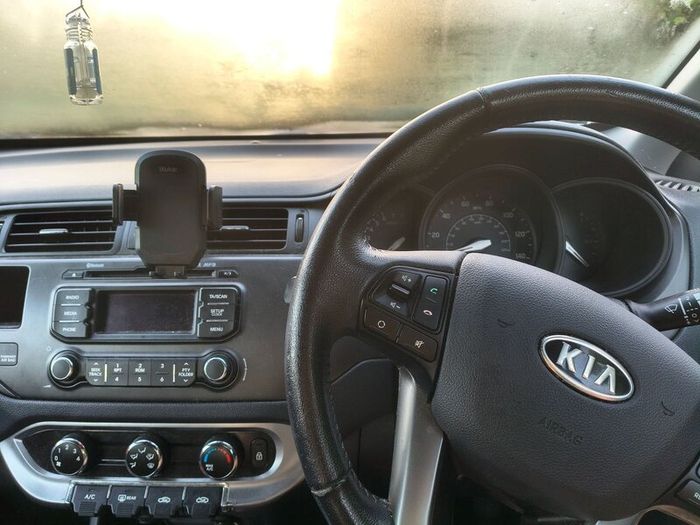 Kia Rio 2012 UK plates