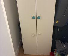 kids wardrobe