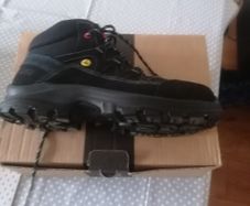 safety boots