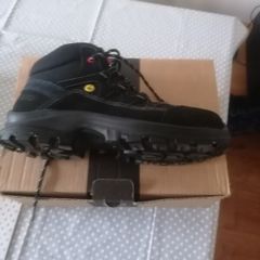 safety boots