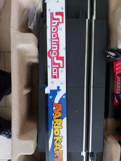 MarioKart Carrera Go, in like new condition, in Box with all accessories