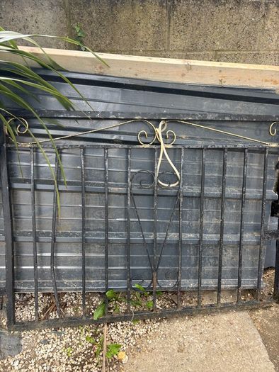 gates