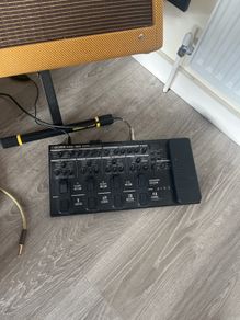 Boss me-90 multi fx pedal