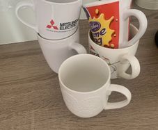 mugs