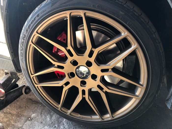 Brake System Restoration & Custom Auto Decor