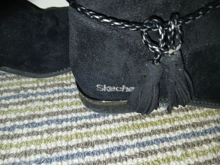 girls footwear