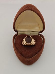 9ct Gold Ring - Size O - Fully Hallmarked