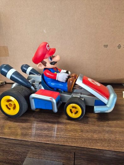 2013 Nintendo Large Mario Mario Kart Remote Control w/ Battery No Remote