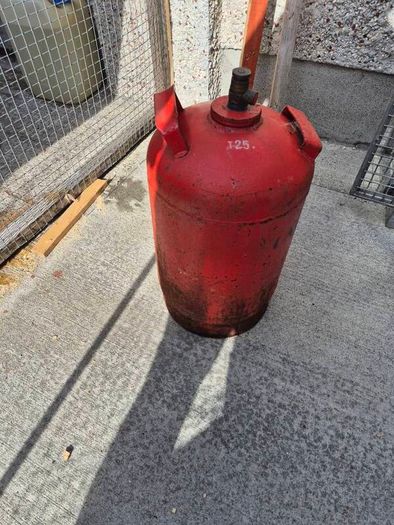 bbq gas bottle