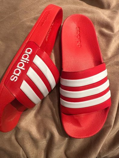 Adidas flats