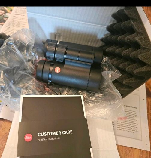 Leica Ultravid 8 x 32 HD PLUS binoculars
