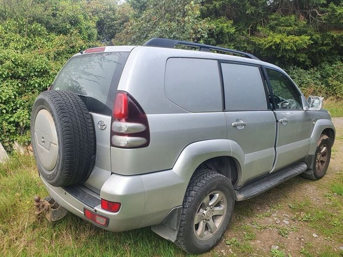 Toyota Land Cruiser 2010