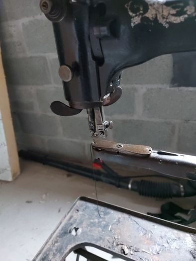 sewing machine