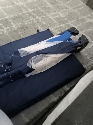 travel cot