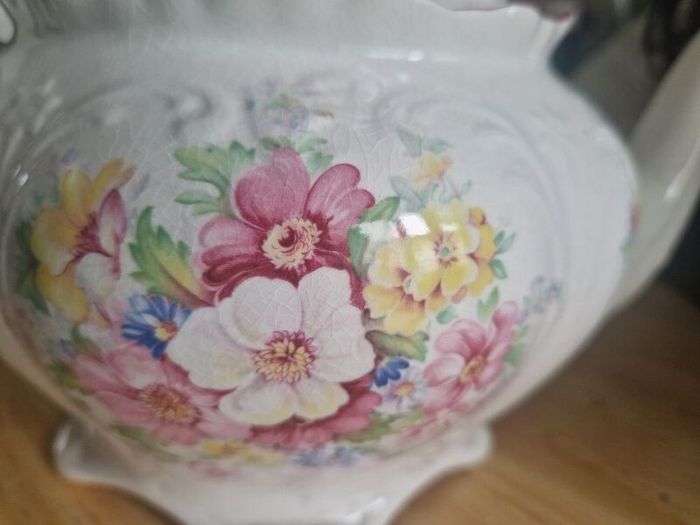 antique teapot