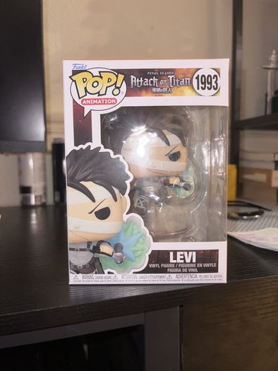 Attack on titianLevi Ackerman funko pop vinyl Anime