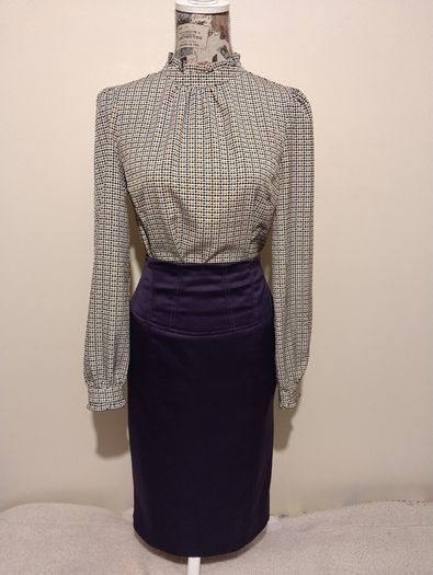 Beautiful Purple Pencil Skirt