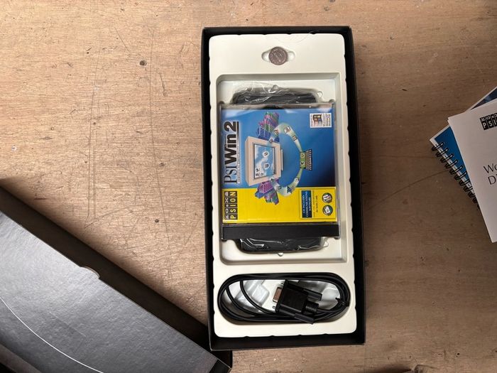Handheld PC (Rare)vintage Psion Series 5, 8MB