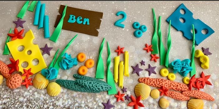 cake cupcake toppers baby shark , undersea