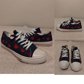 Fabulous Canvas Shoes Trainers