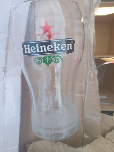 pint glasses
