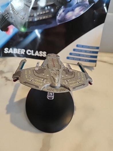 star trek eaglemoss saber class