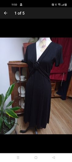 Ladies LEA H Black dress.