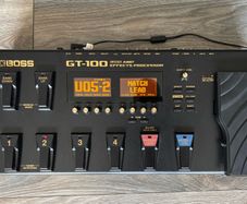 Boss GT100