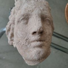 classical cast decor