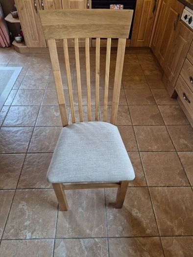 4 Dining chairs