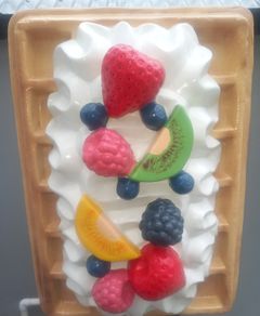 Waffle figure