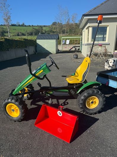 John Deere Berg Go Car