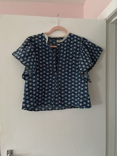 blouse