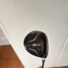 TaylorMade M2 3HL Fairway Wood 16.5 Regular Shaft and QI35 Headcover