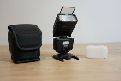 Nissin i40 Speedlight flash for Sony