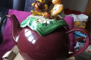 Royal Albert tea pot